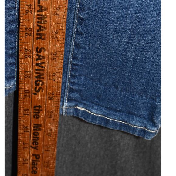 Levi's Legging Women's 11M / 30x30 Distressed Denim Jeans - Picture 8 of 8